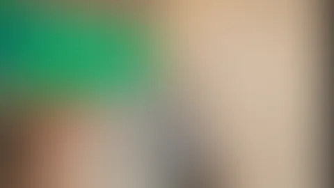 Wie weit der wohl rein geht?
