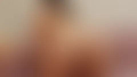 Nacktbild von hinten und zwar wirklich komplett nackt! Trage auch keine Socken👅😍 Gefallem dir meine Sohlen?🔥 #nackt #nacktbild #sohlen #füße Nude photo from behind, and I mean completely naked! I