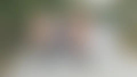 Ferien auf dem Ponyhof! Der Traum eines jeden kleinen Mädchens. Bei mir wird er nun auch endlich war. Ich darf einige Zeit auf dem Ponyhof verbringen. Der einzige, geile Unterschied ist: Ich selbst we