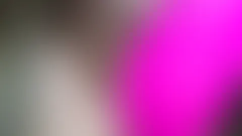Ich weiß ich liebt mein Montagslive, gestern musste es leider ausfallen aber. Ich hatte den Lush beim Abendessen und an der Bar drin...habt mich schön fertig gemacht 😏😏