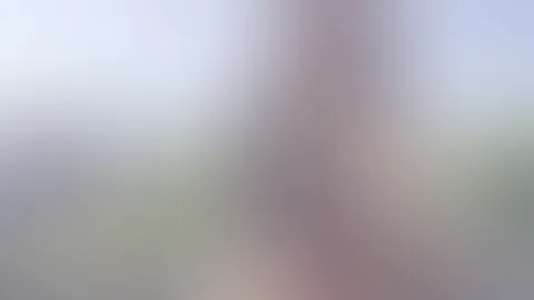 Häng mit mir die Wäsche auf. Ob der Nachbar mich beobachten hat ? 🙈🔥😊