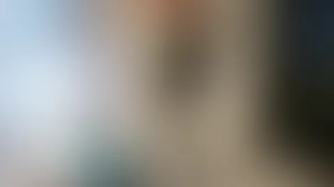 Mein neuer Job als Dienstmädchen! Für Geld mach ich alles!!!