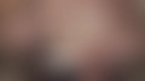 Na, läuft dir schon das Wasser im Mund zusammen? 🤤💦 Heute Abend um 20 Uhr wird es so richtig schmutzig! Du darfst meinen unartigen Blick genießen, während Mister Big sich tief zwischen meinen Brüste