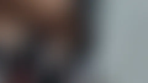 Stehst du auch auf Füße und Heels? Dann bist du auch bei mir richtig ! 🔥Komm einfach in meine Mails das ich dich verwöhnen kann 💦