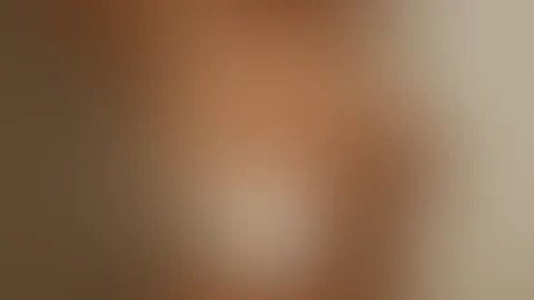 Bin von der gestrigen Geburtstagsfeier noch angeschlagen 🤣 Wie gehts euch? 💋💋