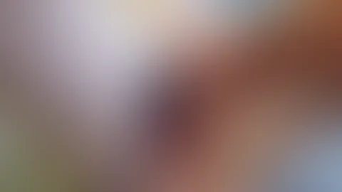 Wurden wir gesehen? Mein Kumpel fingert mich im Wald! Alleine Fingern macht natürlich Spaß, aber wenn einem dann kräftige Männerhände zur Hand gehen ist es natürlich noch viel geiler! Also lasse ich