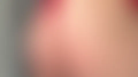 Du würdest gerade gerne unter meinen Slip schauen, oder? 👀