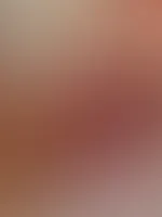 Leicht bekleidet in Dessous! Neugierig?!