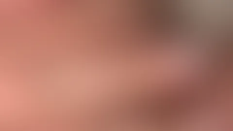Eine saftige, junge M****i gefälligst? 💋