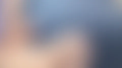 Umkleide in Lederhose und Playboy Höschen