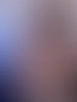 Das Mädchen macht was ihm gesagt wird!