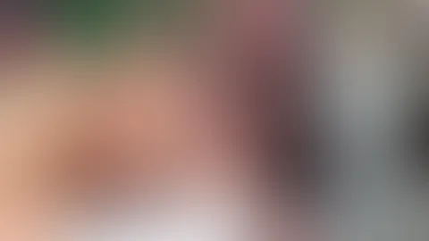 💦😳…Stellt euch den Wecker – ab 18 Uhr geht das volle Video online! ⏳