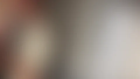 Klamotten shoppen in Leipzig macht echt Spaß, inklusive BlowJob in der Ankleide😜💦 Der Mitarbeiter fand es irgendwie nicht so lustig 😁(Video 3:32min)