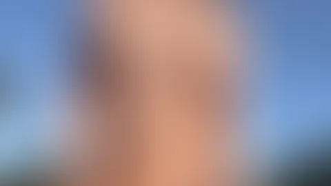 Ich vermisse den Sommer! đ einfach nackt am Pool chillen đ