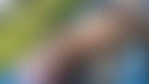 Schön oben ohne am See😇
