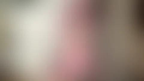 Kann es kaum erwarten, diesen neuen Dildo mit meiner feuchten M****i einzuweihen đ„”