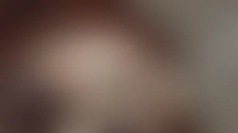 ✨️ Komm hinter mich, berühr mich, streichel mich. Zieh mir langsam den Tanga über die Hüfte, leg deine Hände auf meinen A***h, massier meine pobacken und dann...-ja, was machst du dann?😋🔥