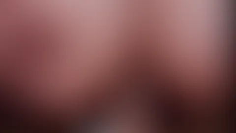 Mal was kleines für zwischendurch 🥵 Sieh mir ganz nah zu, wie ich meinen kleinsten Dildo A**l reite 🤤 Würdest du gerne deinen S*****z darein schieben? Schreib es mir 😈
