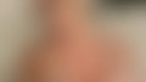 Swipe for FUN 🍒😛🥵  1-10.. wie sehr geilen dich meine Brüste auf Babe? 🤭
