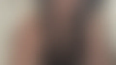 hey du Sünder 😈☕ Ich war schon fleißig – jetzt fehlst nur noch du 🔥 Komm näher und lass dich verwöhnen 💋
