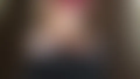Geil selbst gef**kt mit dem Glasdildo Ich f**ke mich selbst richtig geil und hart mit dem Glasdildo...von vorne und dann im Doggy 💦💦💦