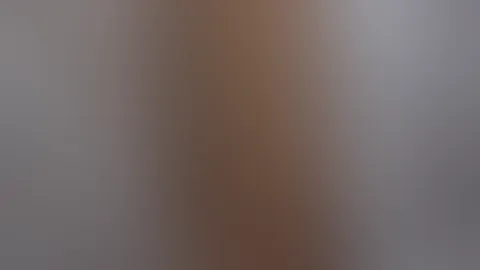 Spanner im Hotel - einfach im Schlaf befummelt!