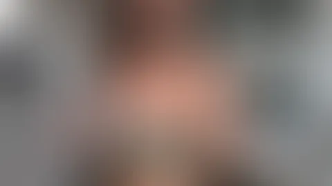 Upsi ich glaub ich hab das mit dem BH richtig tragen falsch verstanden đ€đ„”