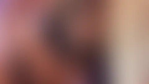 Du scrollst immer noch? Mutig. Die meisten trauen sich nicht, wenn es spannend wird. Komm rein und beweis mir das Gegenteil.