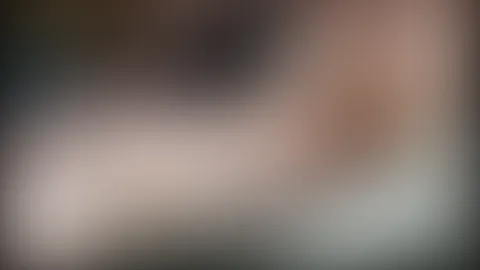 NOTGEILE F***E BITTE HILF MIR!