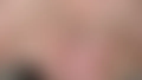 Monsterdildo bringt mich zum Auslaufen