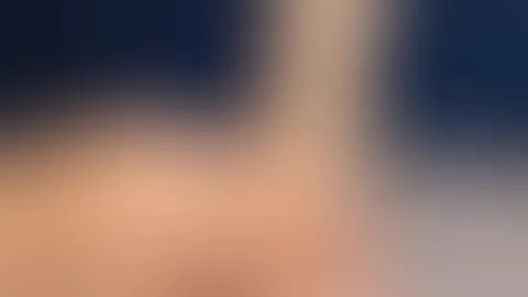 Glitschiges Dildo-Handjob-Masturbationsspiel: Dreh & Komm mit Mir