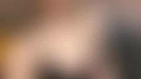Heute etwas schlichter… aber genau das macht’s spannend 😌 Weniger ist manchmal so viel mehr – findest du nicht? 😉 Wenn du genauer hinschauen willst, ich warte schon auf dich 🔥