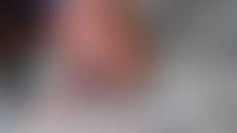 Heute mal was ganz neues đ Eher fĂŒr FuĂliebhaber gedacht đ Ich erzĂ€hle dir, wie du deinen S*****z schön w*****n sollst ... Damit er so richtig hart wird, zeige ich natĂŒrlich auch einiges von mir! A