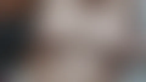 Zieh doch mal an meiner etwas geileren Kette 😋😈😏 und übernehme die volle Macht meiner Nippelchen 🥵