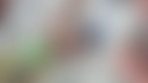 Achtung Nachbarn!! Im Innenhof die P***y gefingert bis sie spritzt😋💦💦 Blumen gießen mal anders 😅(Video 1:28min)