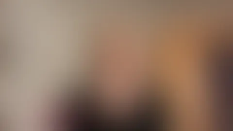 About last night: Nackte Frauen, Männer im Anzug und ein heißer Whirlpool Ich war mal wieder auf einer sogenannten Closed Men Naked Female Party. Das hieß: Die Herren im Anzug, mit Smoking und Krawatt