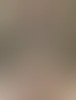 Ich lieg im Bett, Beine gespreizt… und denk an dich 😈