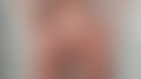 0:25 Clip aus dem neuen Video mit viiiiiel Öl 🔥
