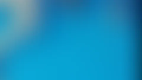 Kommst du mit mir in den Pool??? 🤔 Erzähl mir gerne was wir da so gemeinsam machen! 🙋🏼‍♀️ 💋