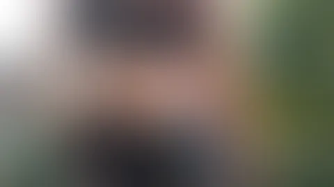 Spiel mit mir auf dem Balkon