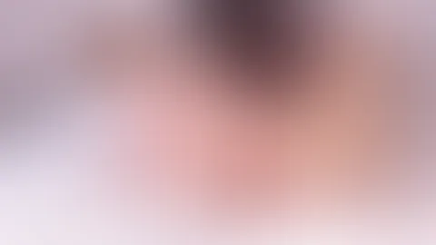 ICH HABS MIR IN BEIDE LĂCHER BESORGT UND DIE P***Y HAT LAUT GEKLATSCHT UND GESCHMATZT đ„