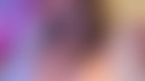 Zu viel… oder genau richtig? 😏 Manchmal sagt ein Blick mehr als tausend Worte… bist du neugierig genug? 💫