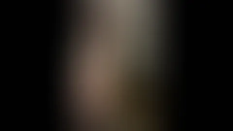 wir brauchen mehr nackte haut oder?