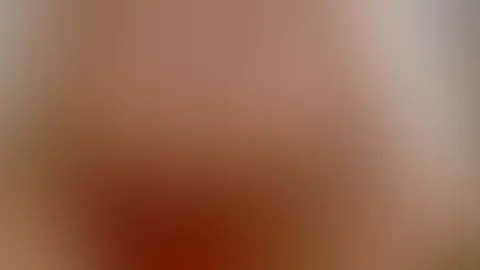 Schau wie ich meinen Dildo so richtig geil abreite