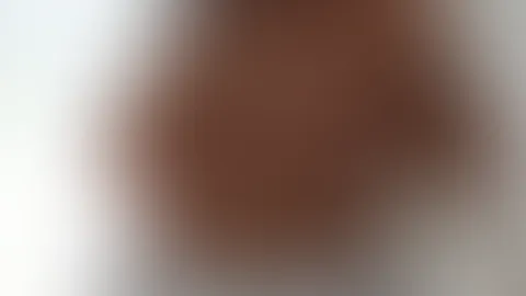 Dirndlboobies frisch geölt
