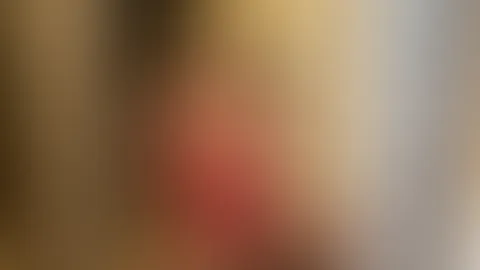 Heute hätte ich eigentlich Lust, einfach mit dir zu chillen… 💕 Ein bisschen reden, lachen, vielleicht zu nah nebeneinander sitzen und schauen, wohin der Abend führt. Sag mir ehrlich, würdest du heute
