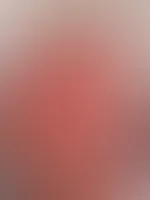 Dildospass im roten Netz