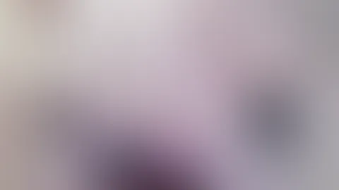 Schau dabei zu, wie ich meinen nackten Körper streichel🥵