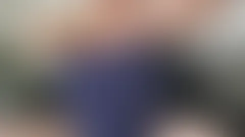 Meine dicken Monstertitten müssen wieder eingeölt und massiert werden