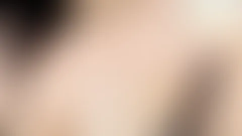 Wie gefällt dir der Anblick wenn die Milch aus meinem F*** MA*EL Läuft 🐮🤍🫦
